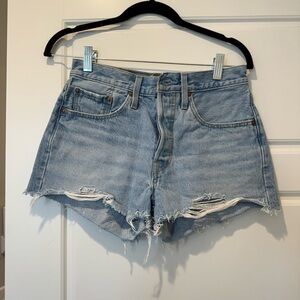 Levi’s 501 Denim Shorts - Size 26